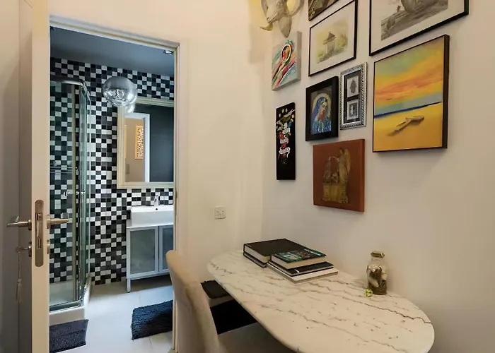 Magic Romantic Escape In The Heart Of