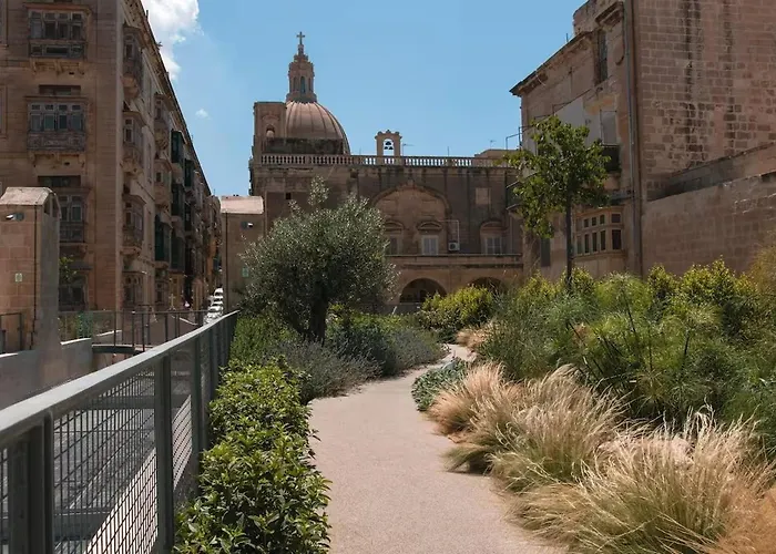 Magic Romantic Escape In The Heart Of